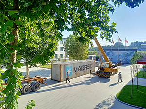 印度尼西亞石膏粉生產(chǎn)線發(fā)貨，今天裝了一個(gè)集裝箱，明天繼續(xù)。